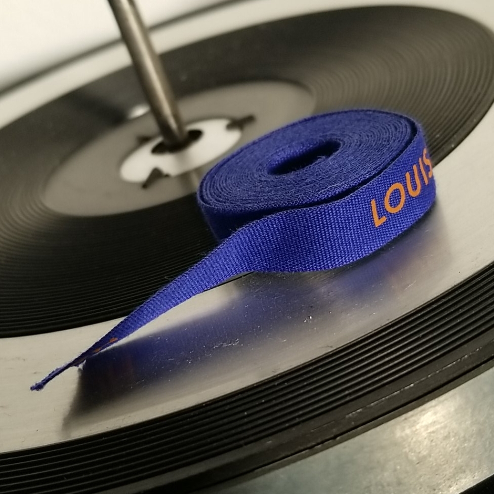Louis Vuitton Ribbon - Picture 6 of 6
